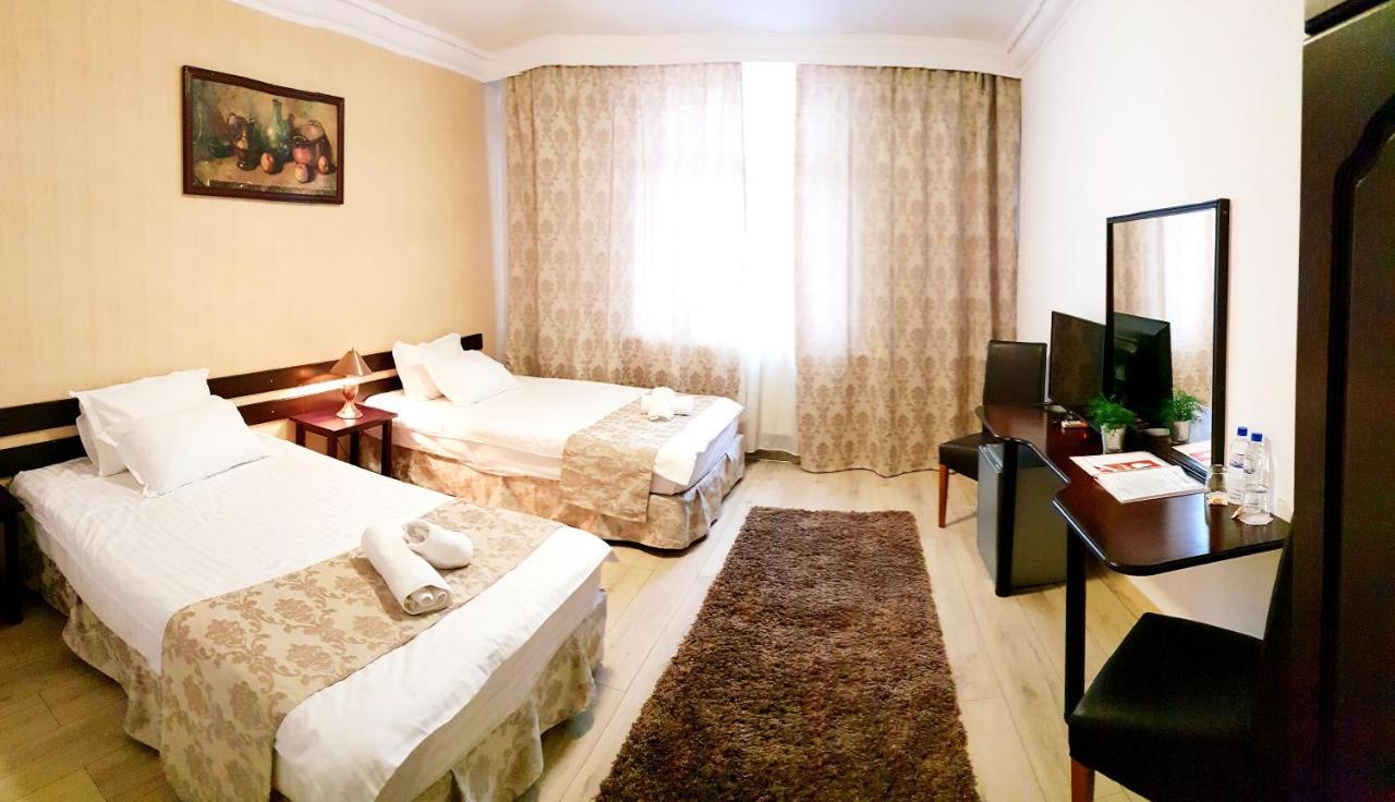 Hotel Elisabeta Alba Iulia Extérieur photo