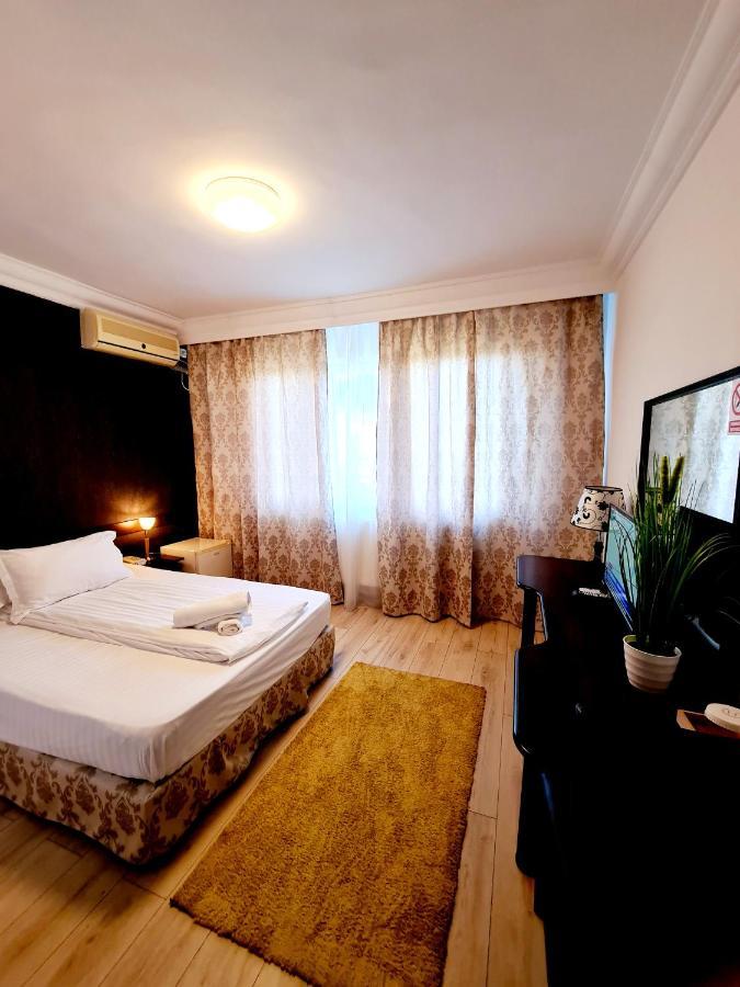 Hotel Elisabeta Alba Iulia Extérieur photo