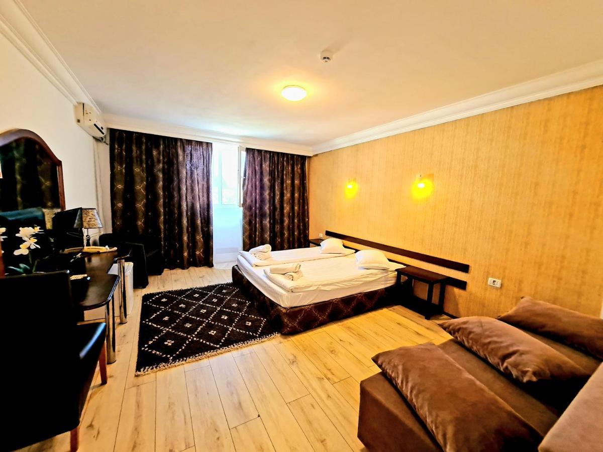 Hotel Elisabeta Alba Iulia Extérieur photo