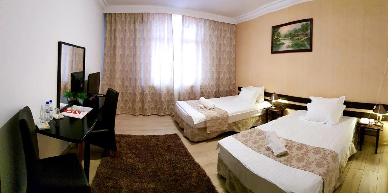 Hotel Elisabeta Alba Iulia Extérieur photo